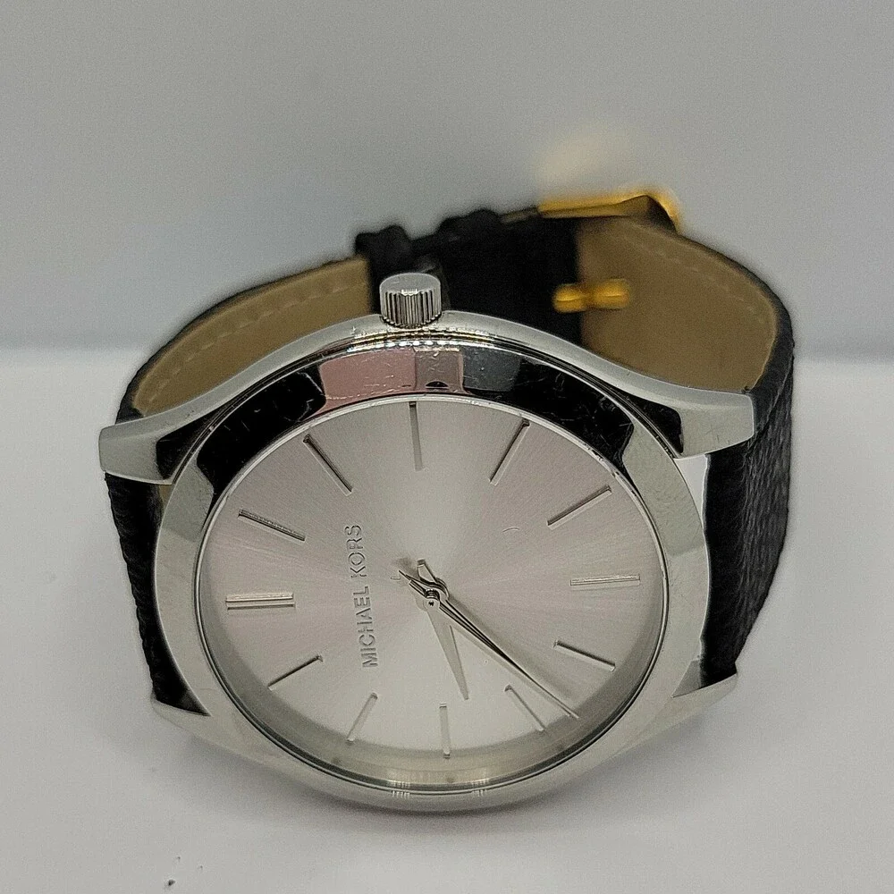 Michael Kors Runway MK3178 Women's Black Leather Analog Dial Quartz Watch AM523